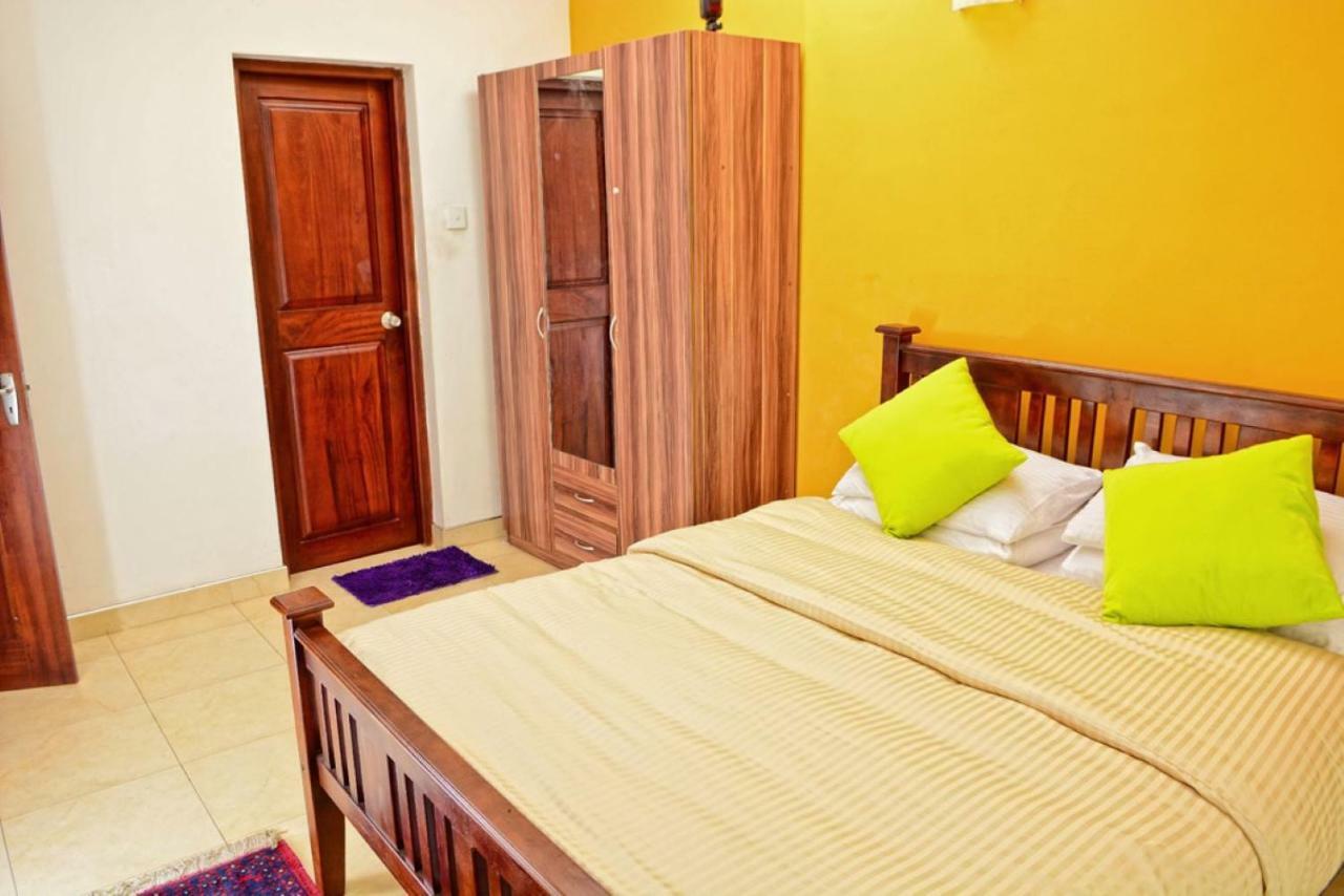 Furnished Apartment At Colombo Suburbs Nawala Rajagiriya Bagian luar foto